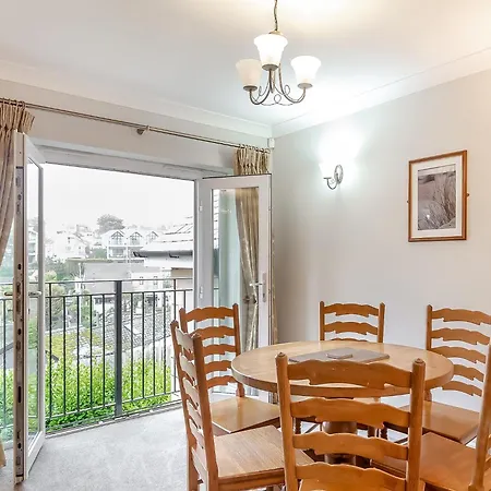 Porth Veor منتزه العطل نيوكويي